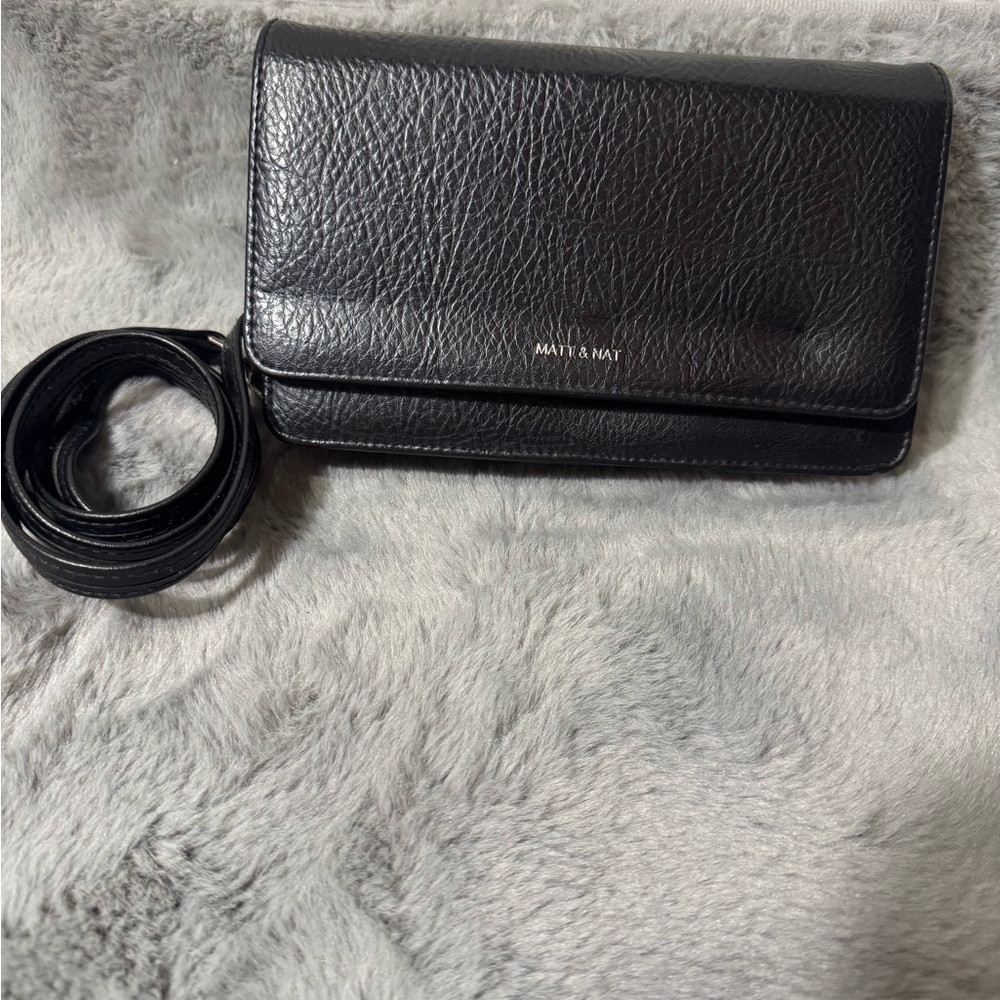 Matt & Nat Black Crossbody Bag